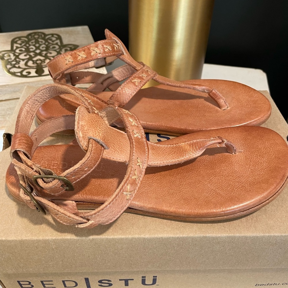 Bed Stu Moon Sandals Tan size 6